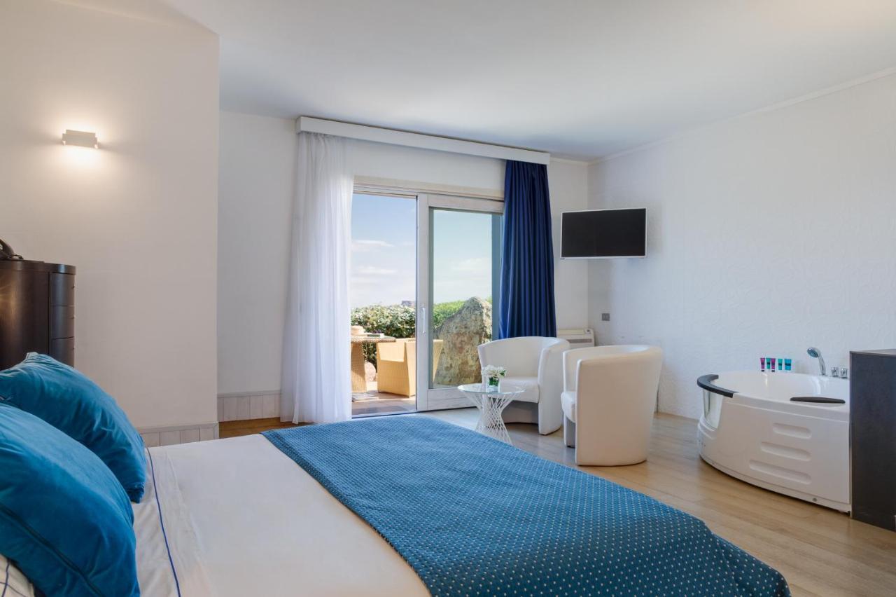 Bajaloglia Resort カステルサルド エクステリア 写真