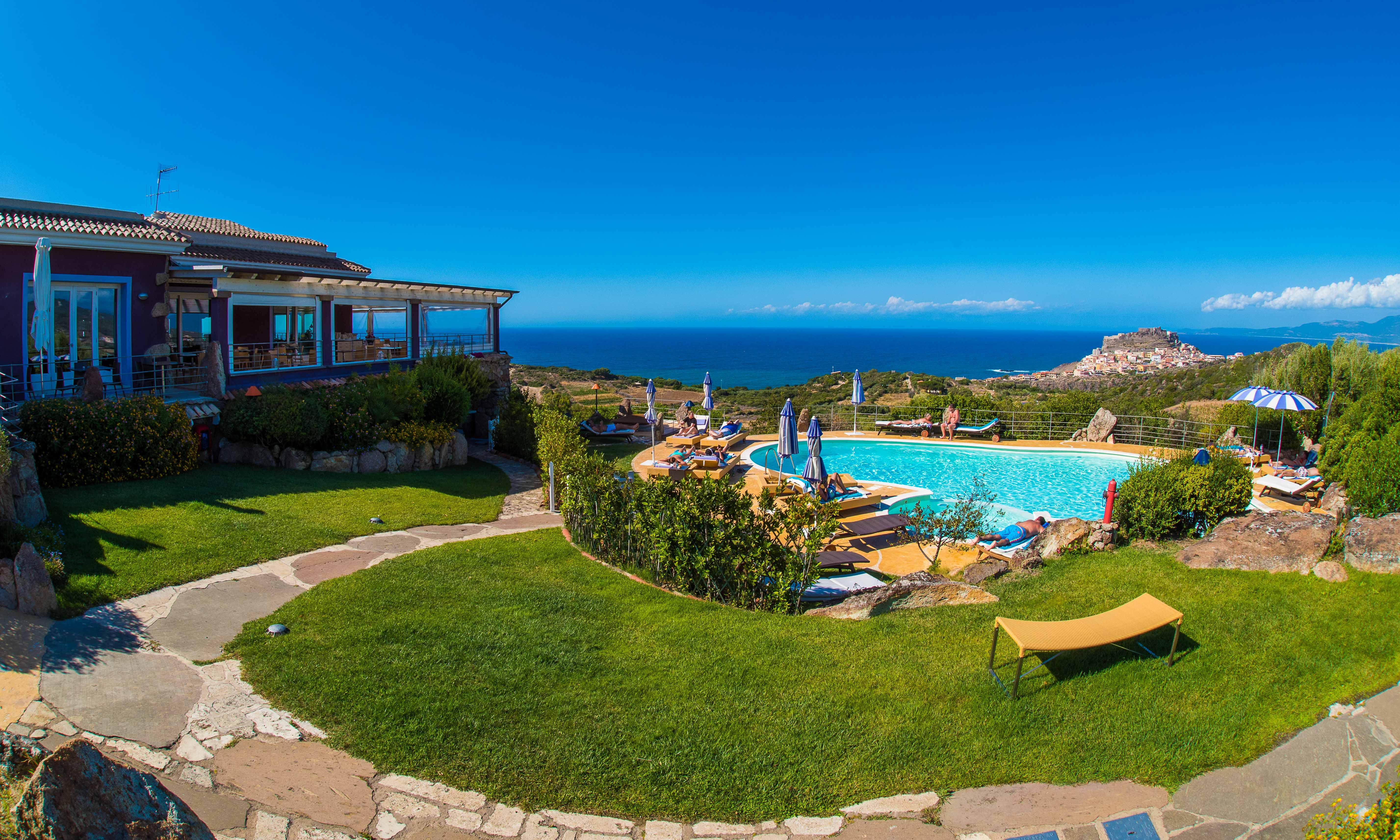 Bajaloglia Resort カステルサルド エクステリア 写真