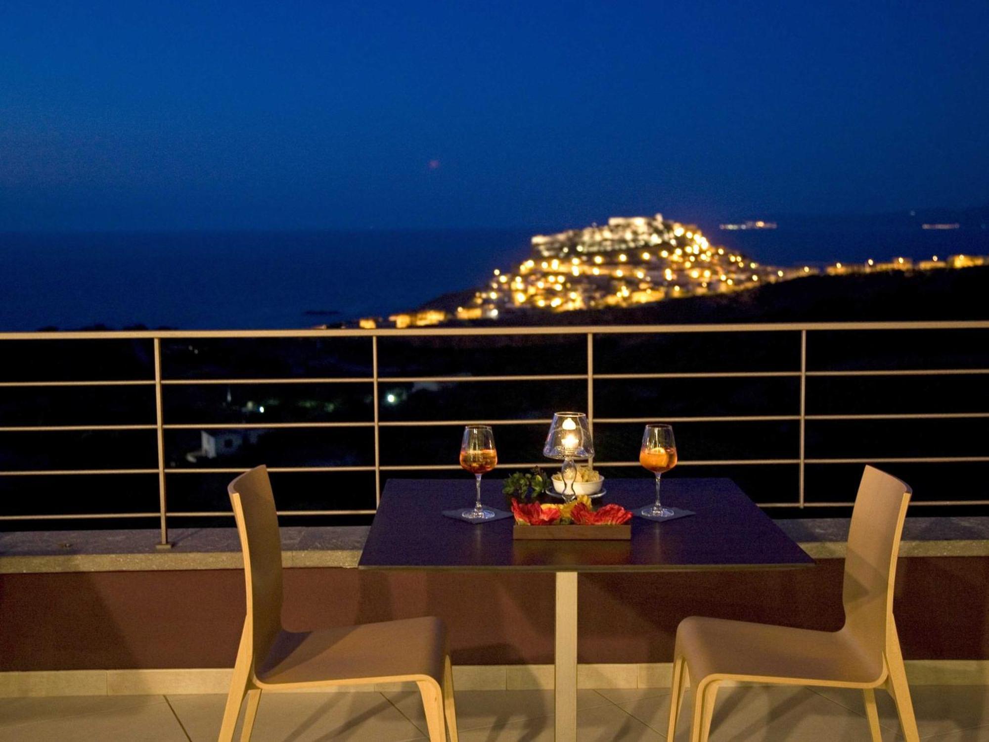 Bajaloglia Resort カステルサルド エクステリア 写真