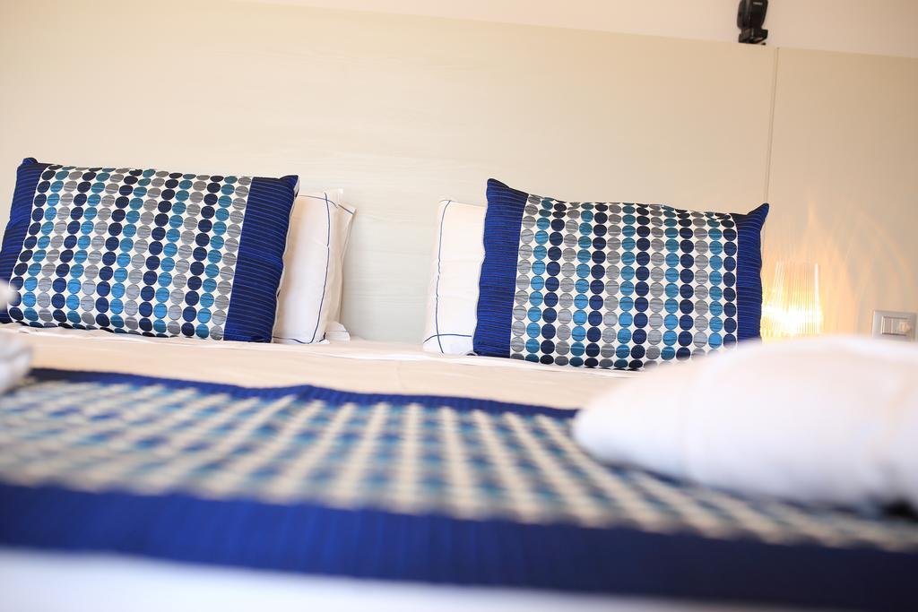 Bajaloglia Resort カステルサルド エクステリア 写真